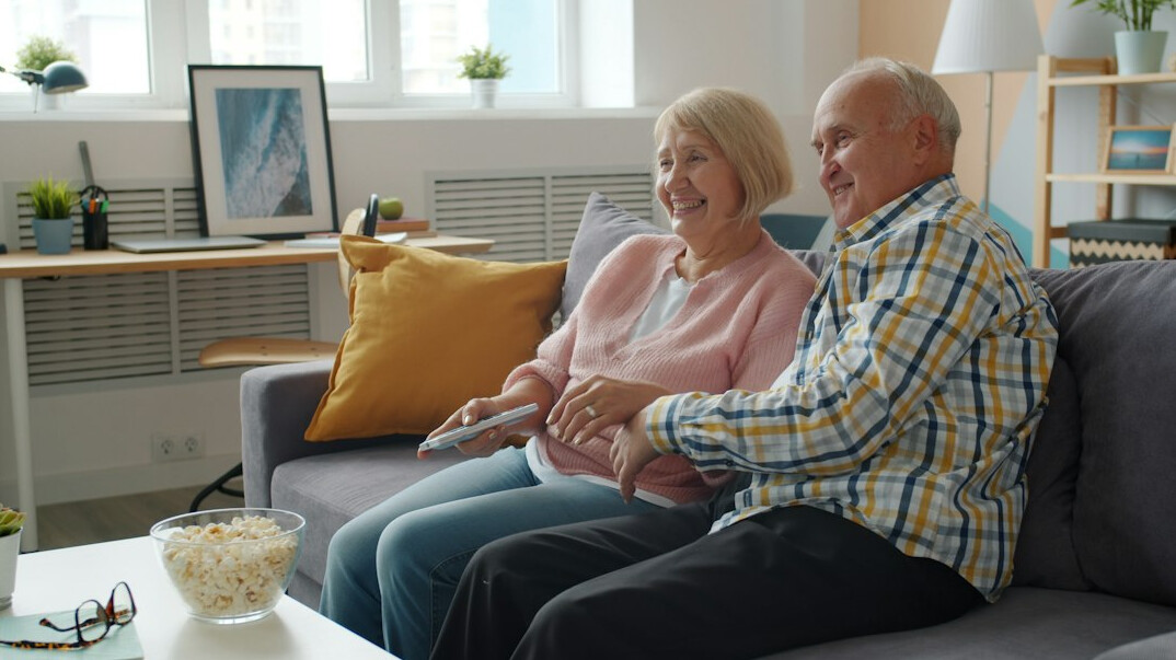 family watching old tv